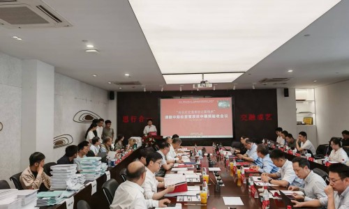 宝宝热得出汗手脚冰凉怎么回事啊网 - 宝宝手脚有汗怎么还发烧,宝宝手脚有汗但是凉的